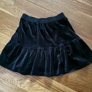 Hanna Andersson Girls’ 110/5 Black Velour Tiered Skirt w/Sparkly Waistband